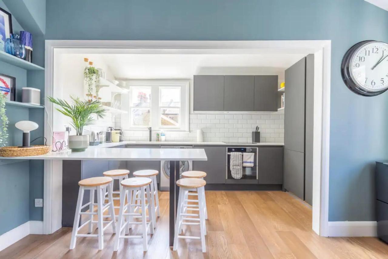 Luxuriously Designed 3 Bedroom Apartment In Clapham London Kültér fotó