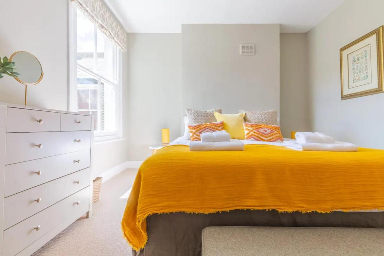 Luxuriously Designed 3 Bedroom Apartment In Clapham London Kültér fotó